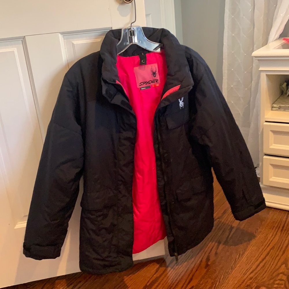 Spyder girl’s ski jacket.
